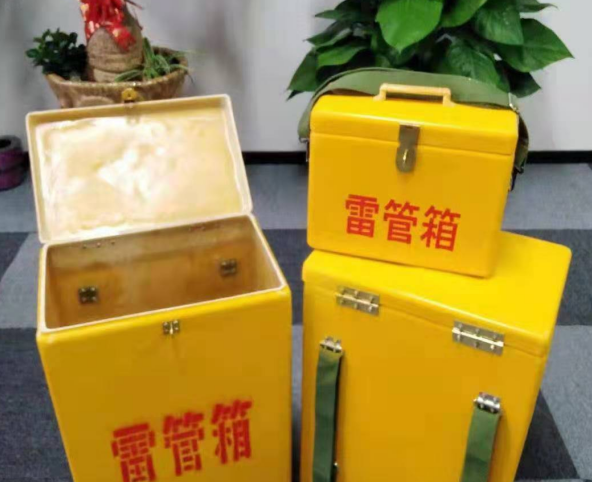 三都镇玻璃钢雷管箱有哪些特点